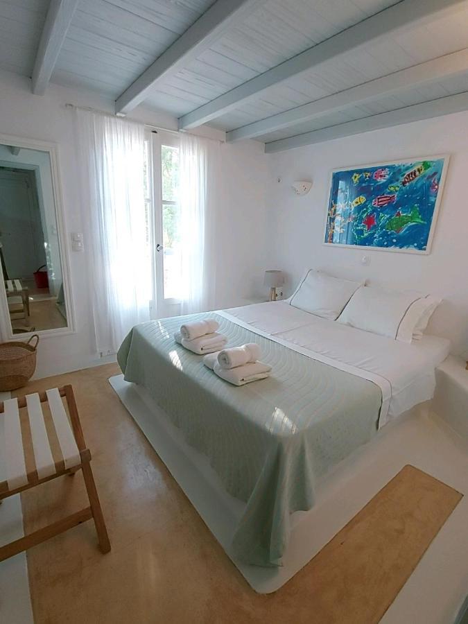 Simos Suites 엘라포니소스 외부 사진